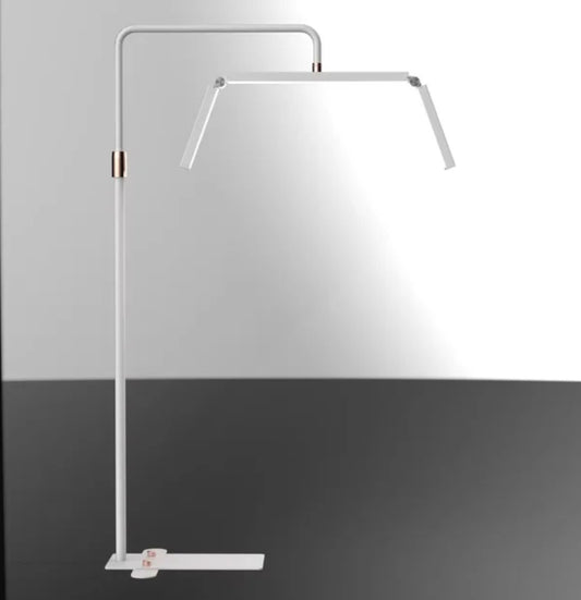 Beauty Floor Lamp (white)